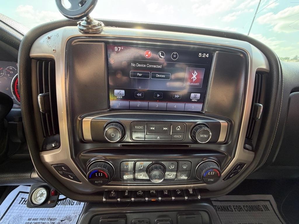GMC Sierra 2500HD Denali Crew Cab 4WD 2015