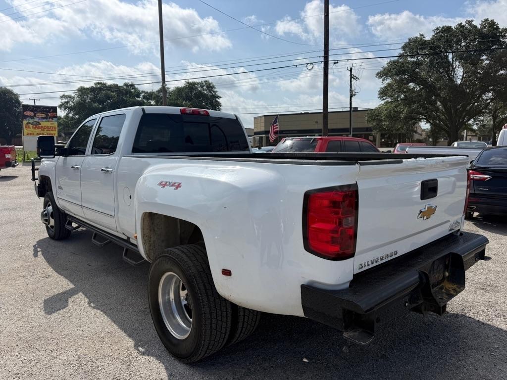 Chevrolet Silverado 3500HD LTZ Crew Cab 4WD 2016