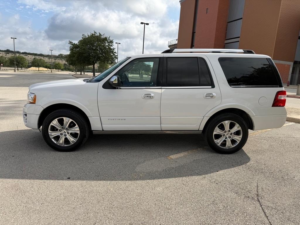 Ford Expedition Platinum 4WD 2016