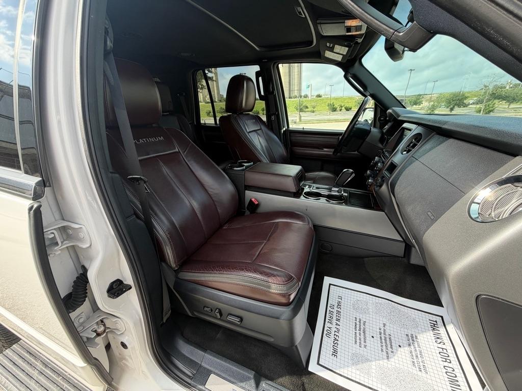 Ford Expedition Platinum 4WD 2016