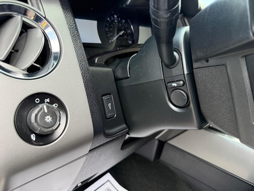 Ford Expedition Platinum 4WD 2016