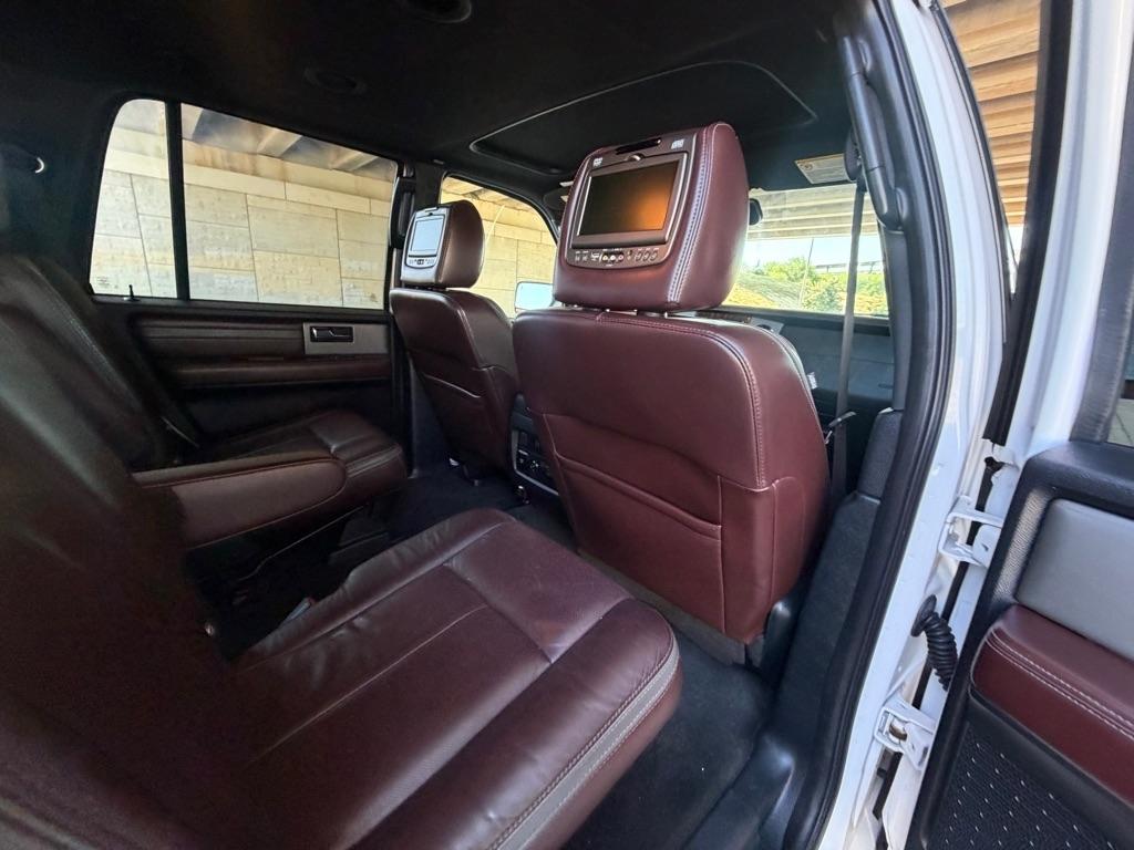 Ford Expedition Platinum 4WD 2016