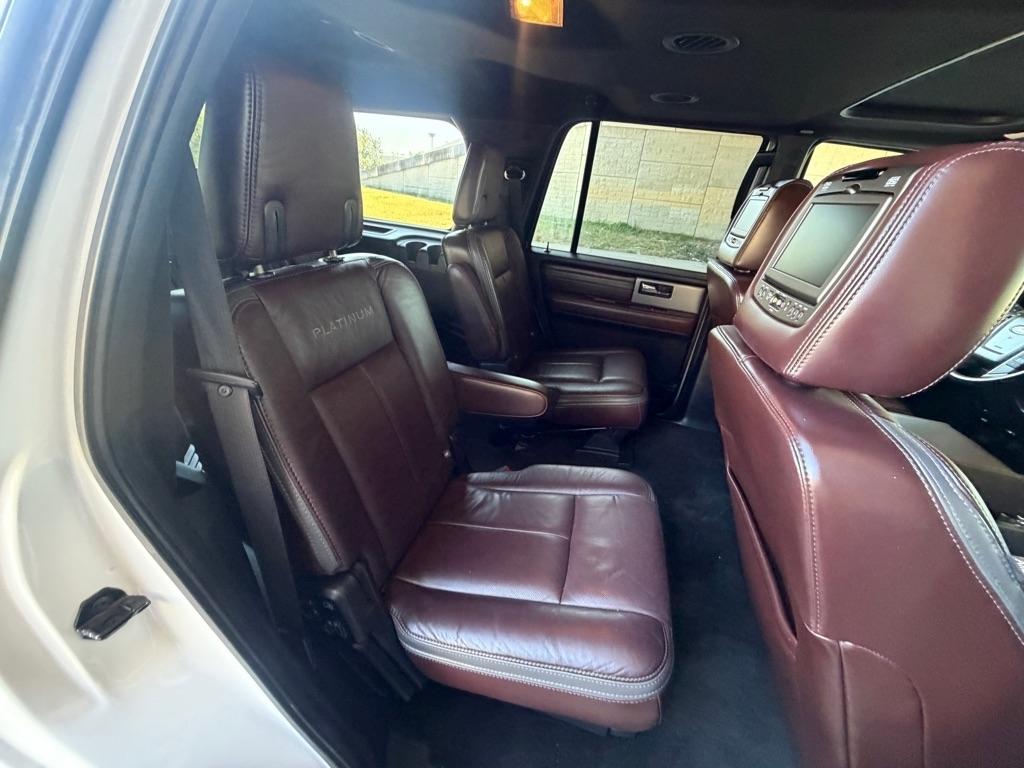 Ford Expedition Platinum 4WD 2016