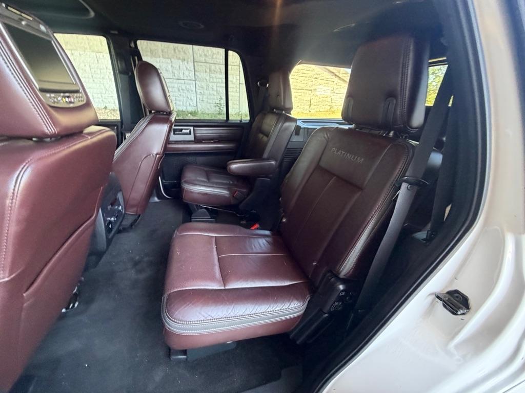 Ford Expedition Platinum 4WD 2016