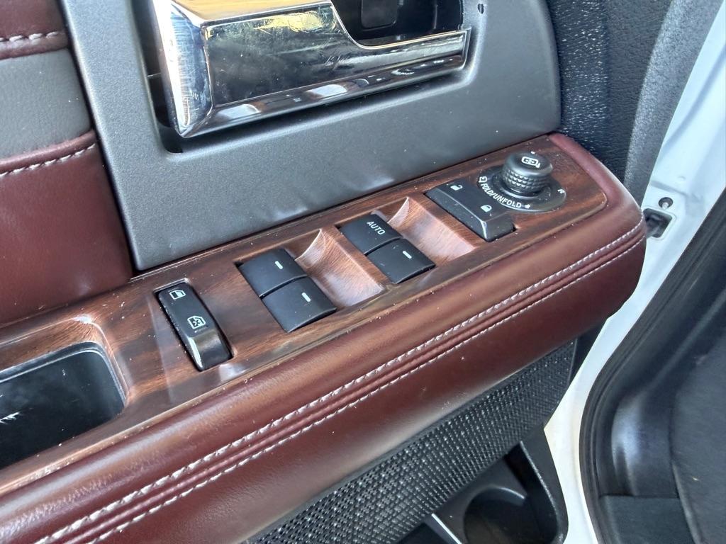 Ford Expedition Platinum 4WD 2016