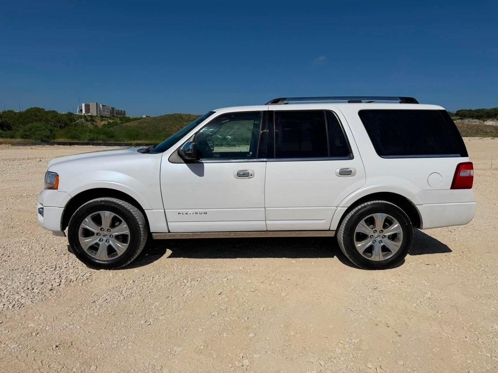 Ford Expedition Platinum 4WD 2016