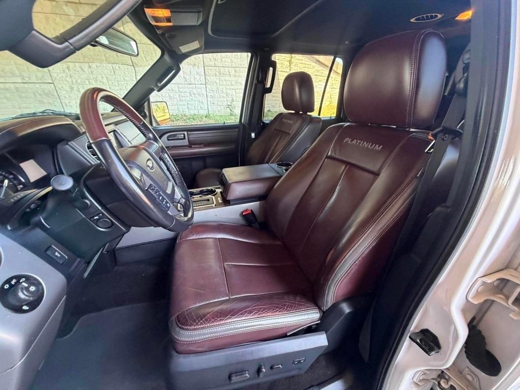Ford Expedition Platinum 4WD 2016