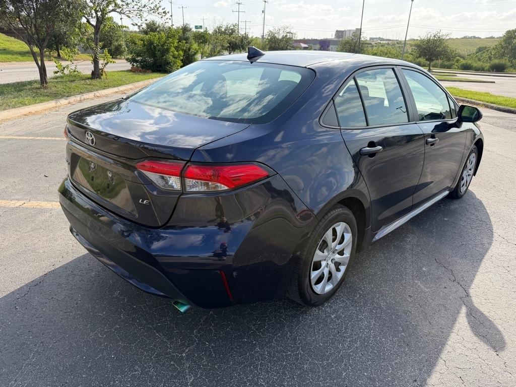 Toyota Corolla LE 2022