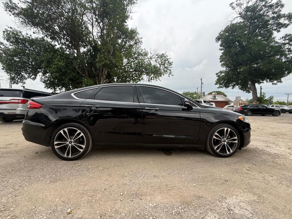 Ford Fusion Titanium AWD 2020