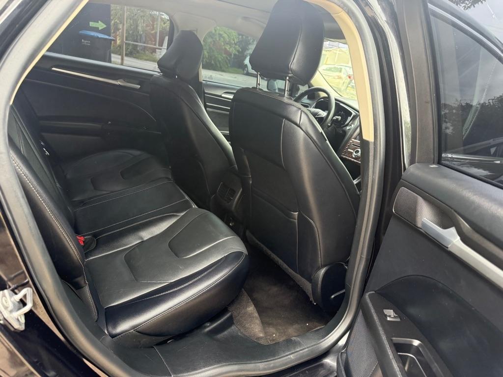 Ford Fusion Titanium AWD 2020