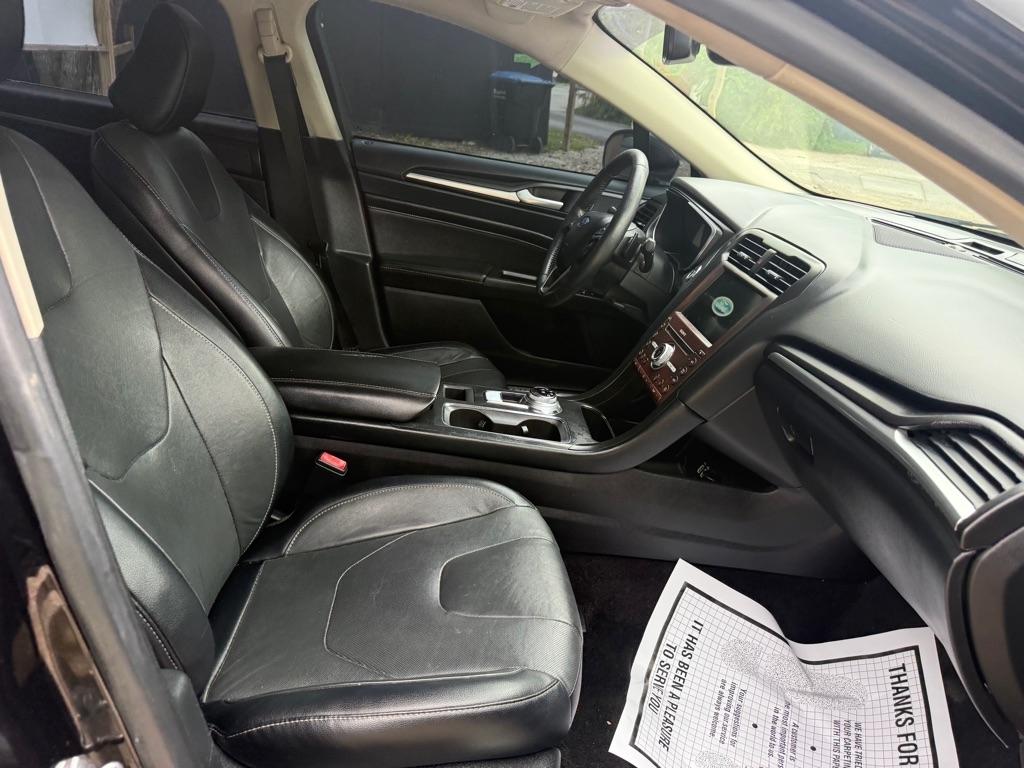 Ford Fusion Titanium AWD 2020