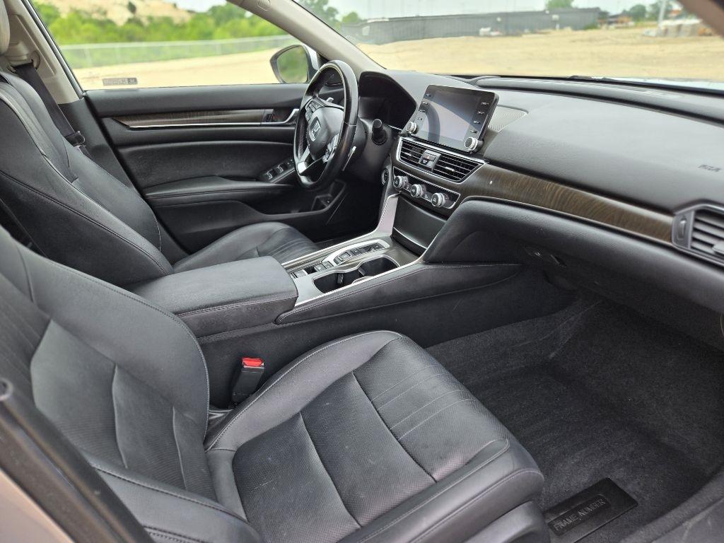 Honda Accord Hybrid Touring 2020