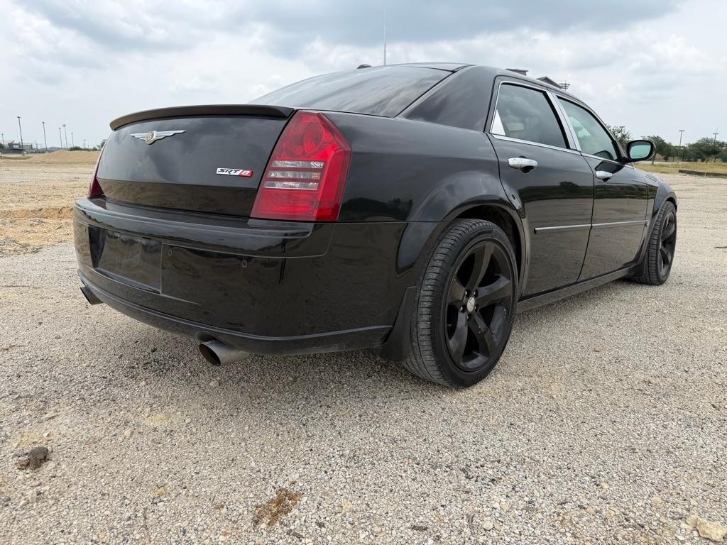 Chrysler 300 C SRT-8 2006
