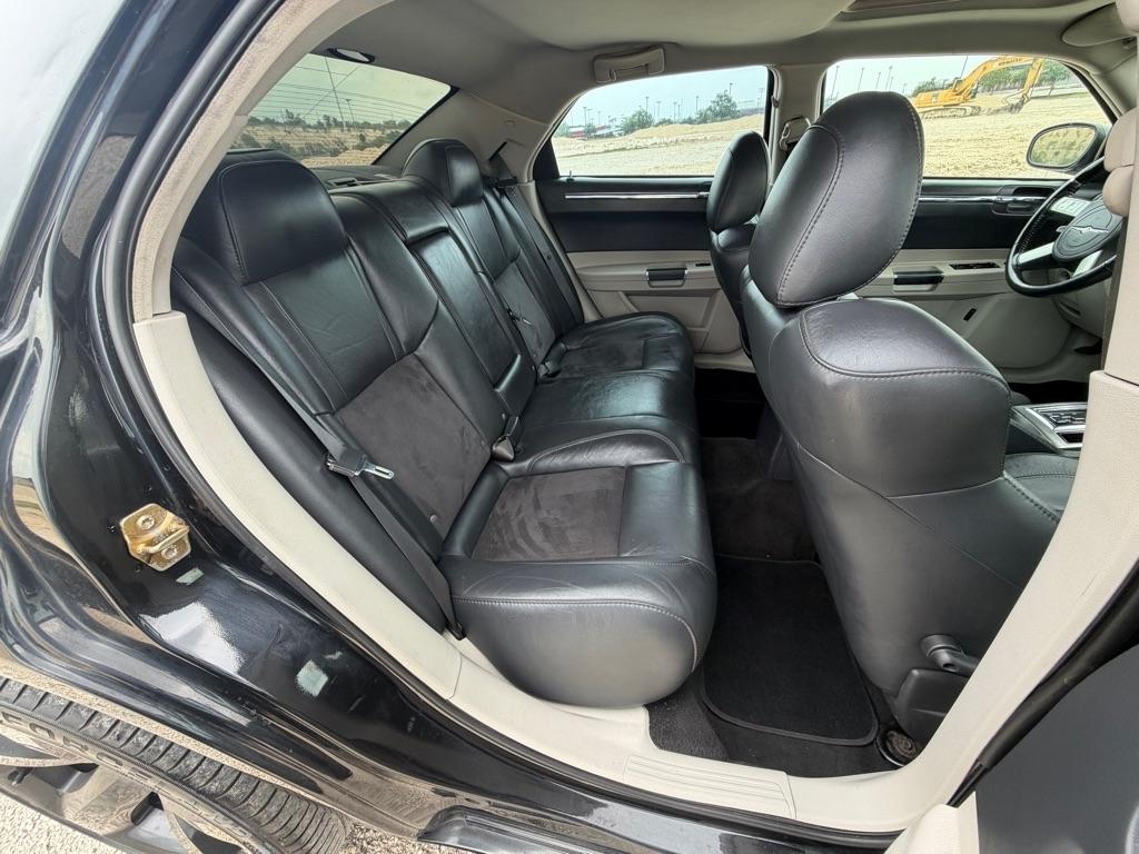 Chrysler 300 C SRT-8 2006