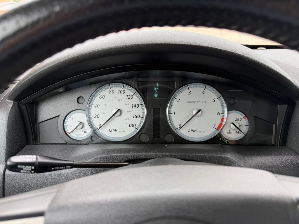 Chrysler 300 C SRT-8 2006