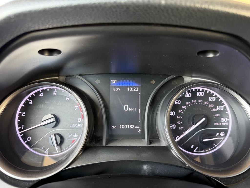 Toyota Camry SE 2020