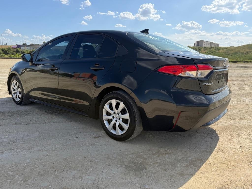 Toyota Corolla LE 2022