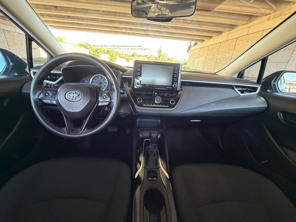 Toyota Corolla LE 2022