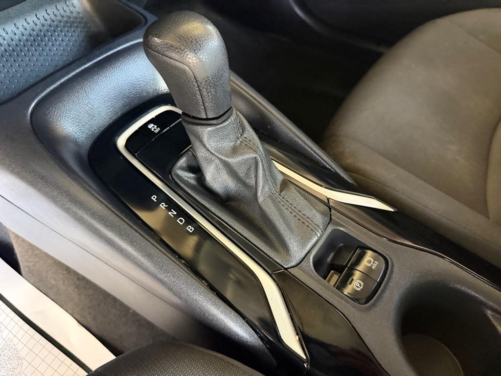 Toyota Corolla LE 2022