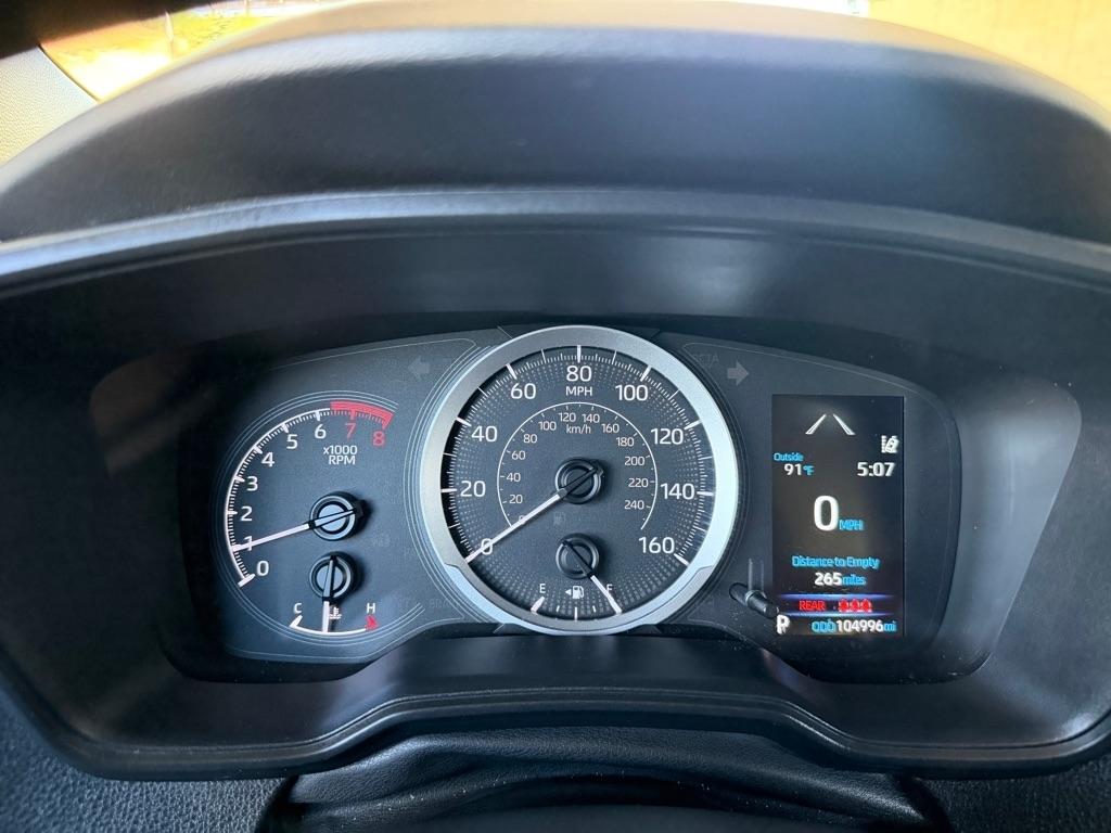 Toyota Corolla LE 2022