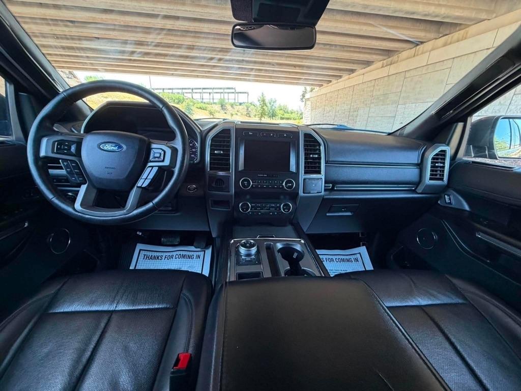 Ford Expedition XLT 2020