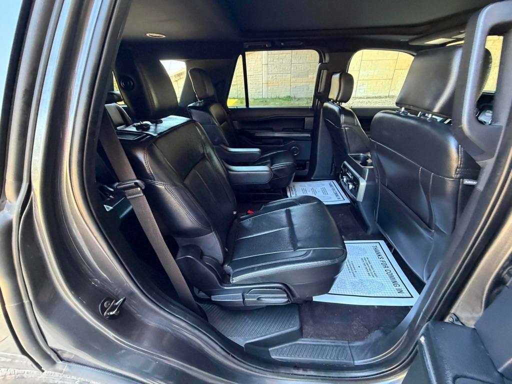 Ford Expedition XLT 2020