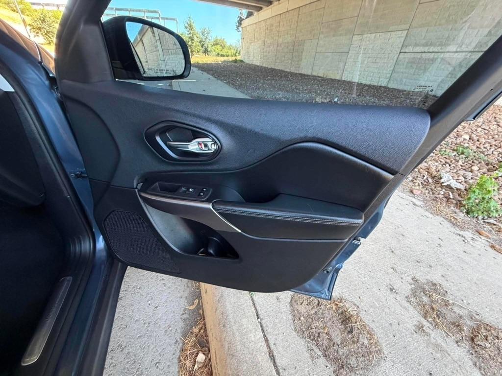 Jeep Cherokee Limited 4WD 2019