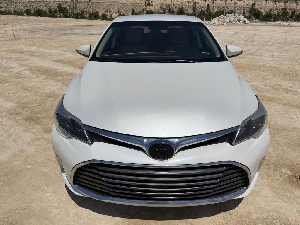 Toyota Avalon XLE 2016