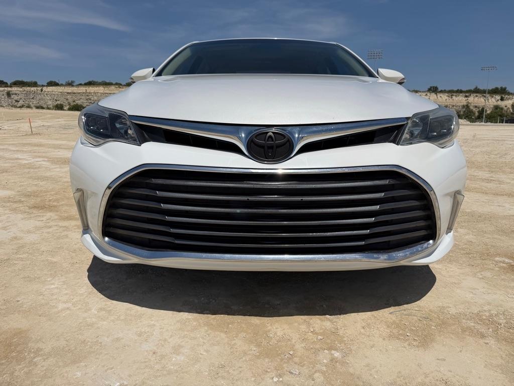 Toyota Avalon XLE 2016