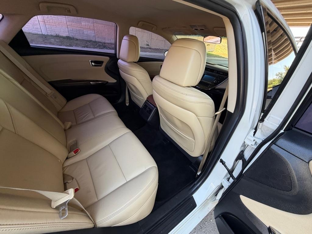 Toyota Avalon XLE 2016