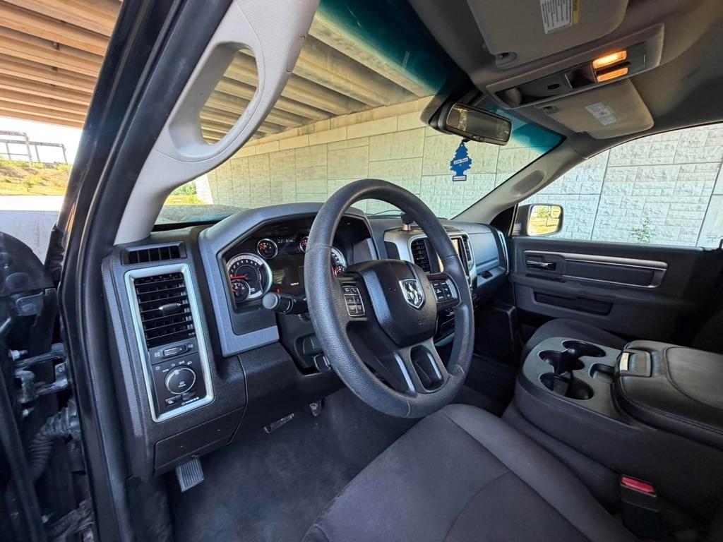RAM 1500 Classic Tradesman Quad Cab 2WD 2019