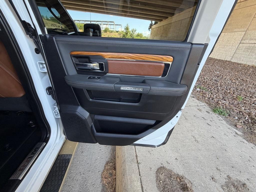 RAM 1500 Longhorn Crew Cab SWB 2WD 2016