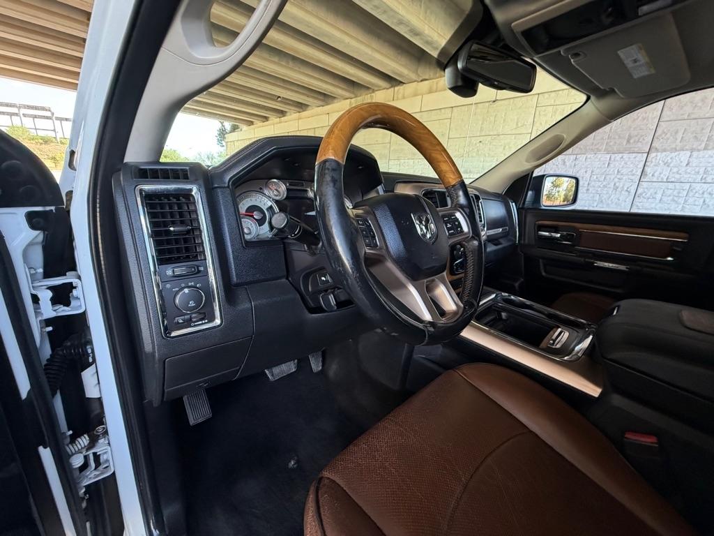 RAM 1500 Longhorn Crew Cab SWB 2WD 2016