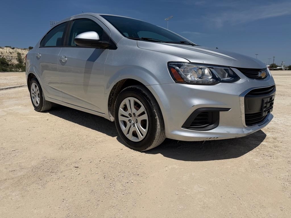 Chevrolet Sonic LS Auto Sedan 2017