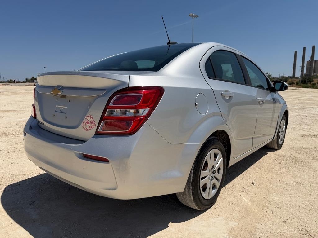 Chevrolet Sonic LS Auto Sedan 2017