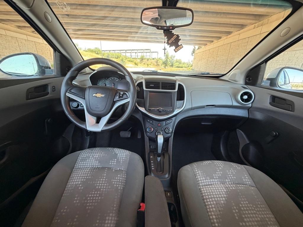 Chevrolet Sonic LS Auto Sedan 2017