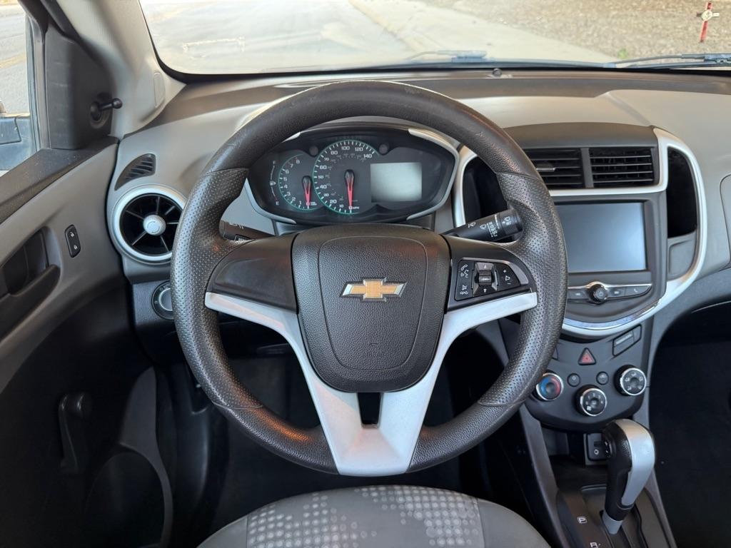 Chevrolet Sonic LS Auto Sedan 2017