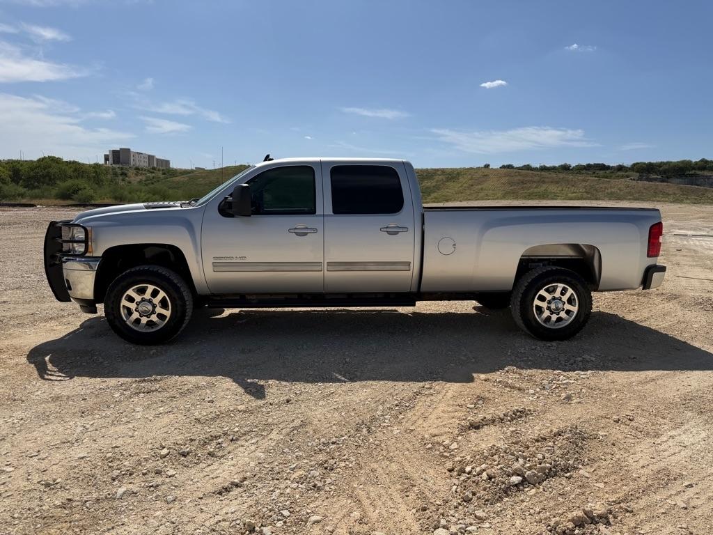 Chevrolet Silverado 2500HD LTZ Crew Cab 4WD 2012