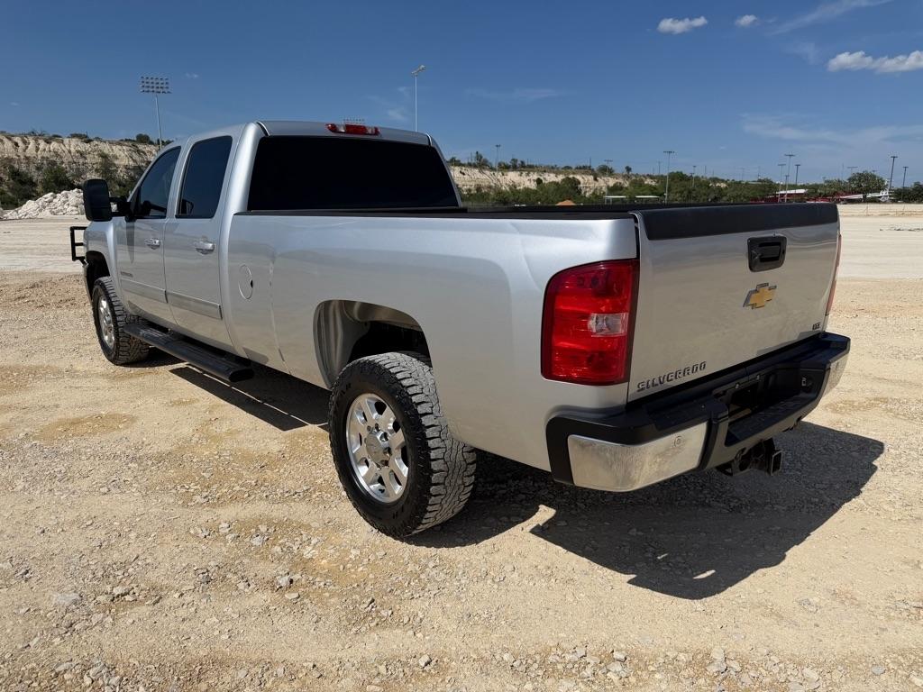 Chevrolet Silverado 2500HD LTZ Crew Cab 4WD 2012