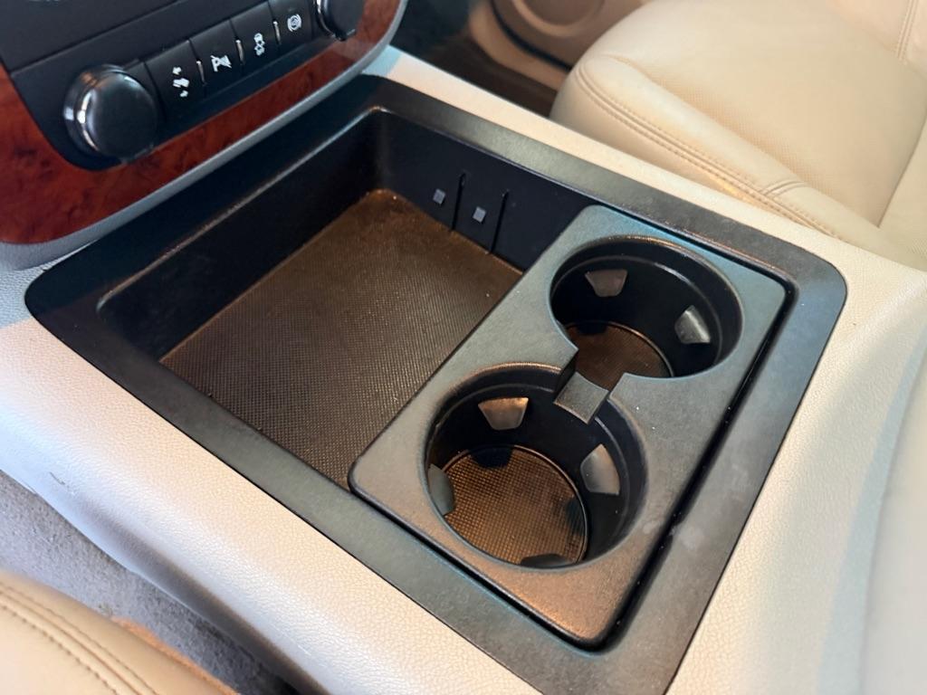 Chevrolet Silverado 2500HD LTZ Crew Cab 4WD 2012