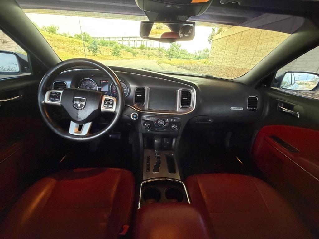 Dodge Charger R/T 2012