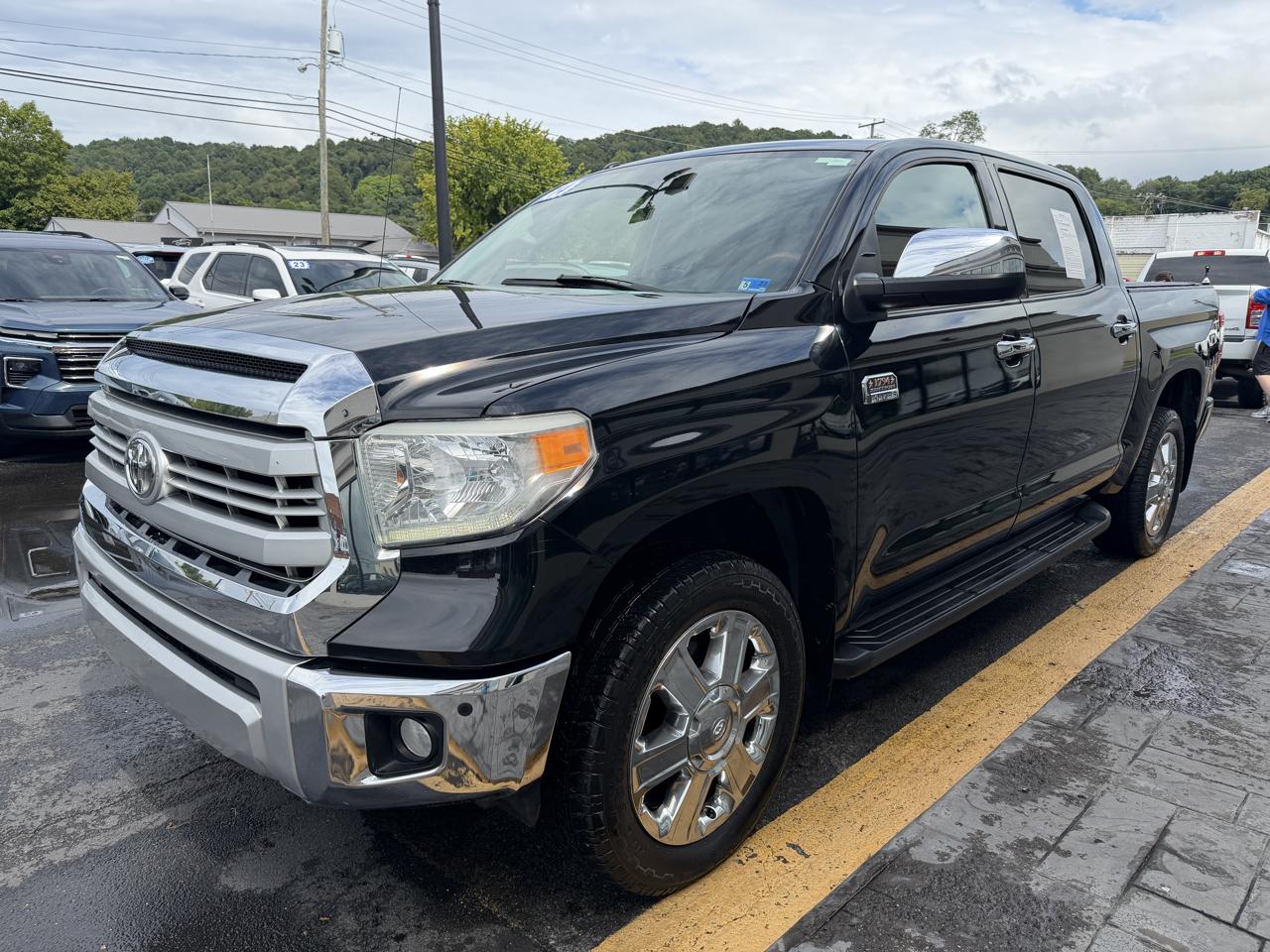 Toyota Tundra Platinum CrewMax 5.7L FFV 4WD 2014
