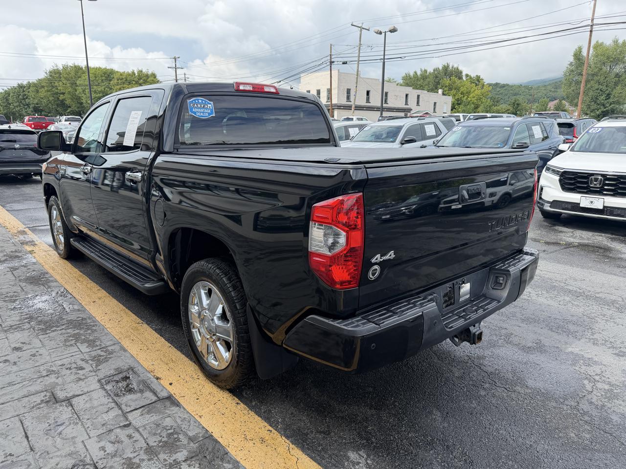 Toyota Tundra Platinum CrewMax 5.7L FFV 4WD 2014