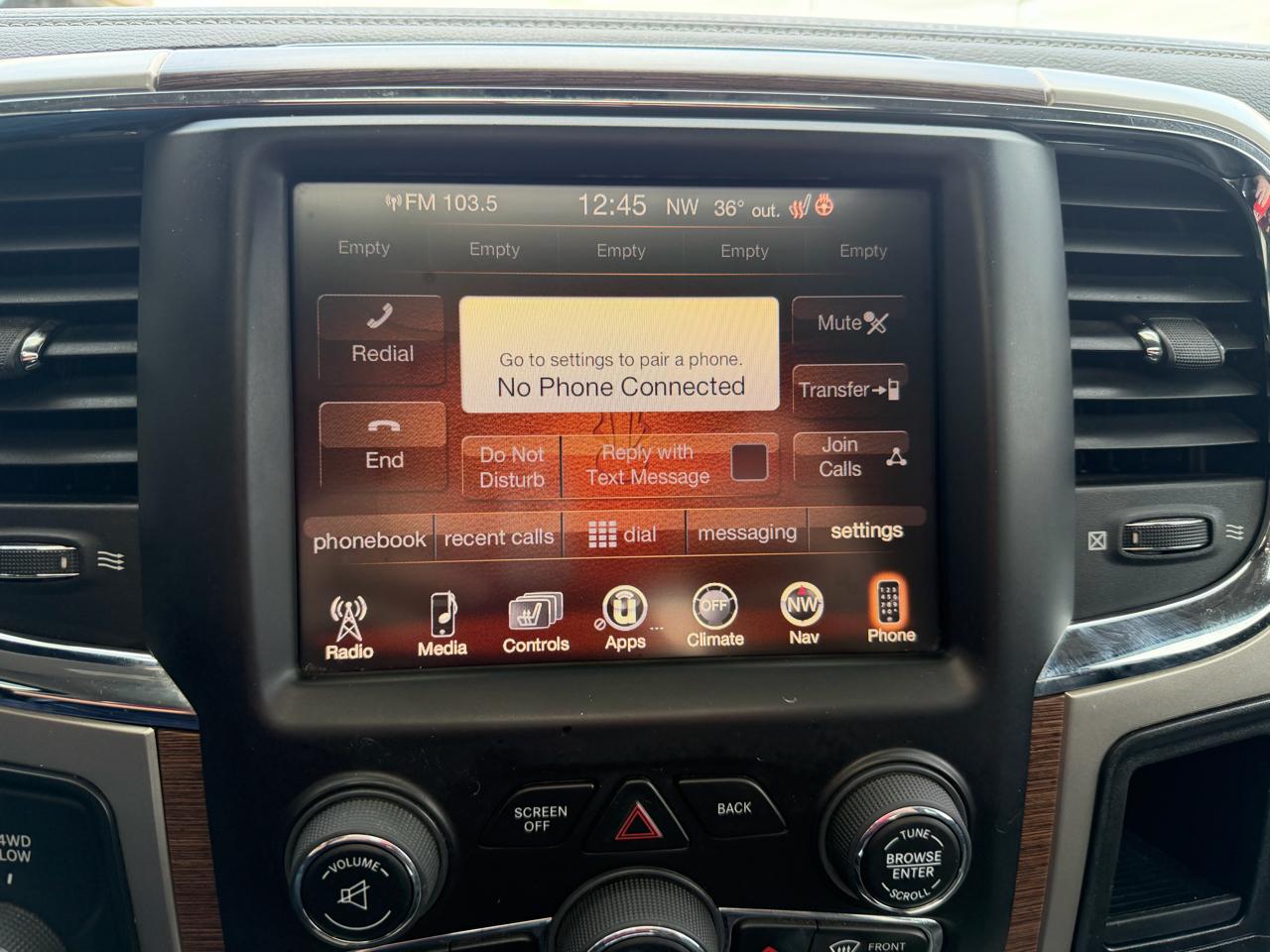 RAM 2500 Laramie Mega Cab 4WD 2014