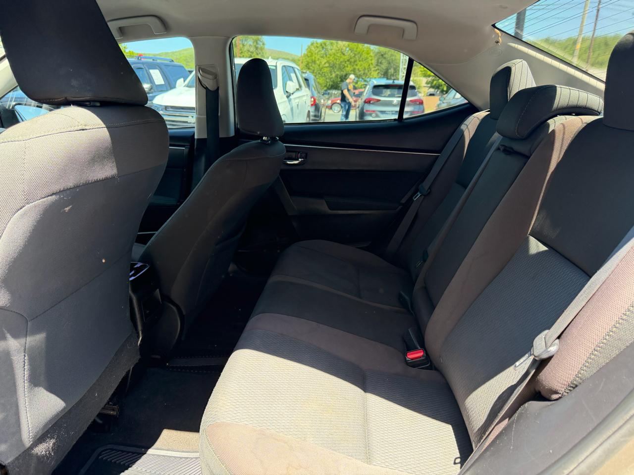Toyota Corolla 4dr Sdn Auto LE (Natl) 2018