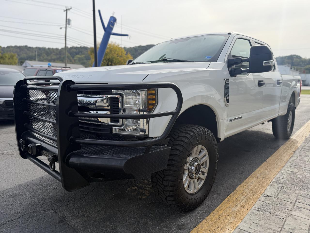 Ford F-250 SD XLT Crew Cab 4WD 2019
