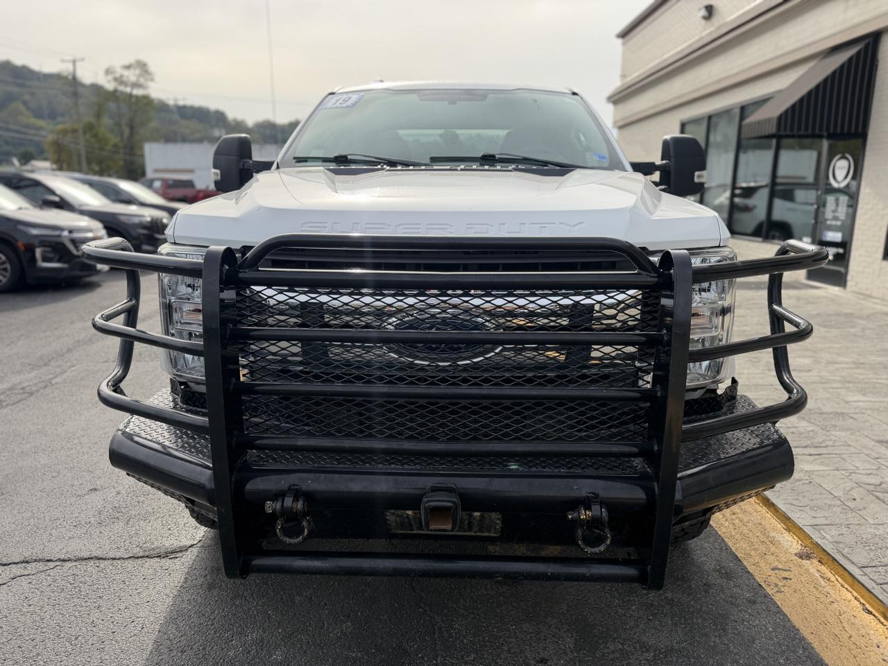 Ford F-250 SD XLT Crew Cab 4WD 2019