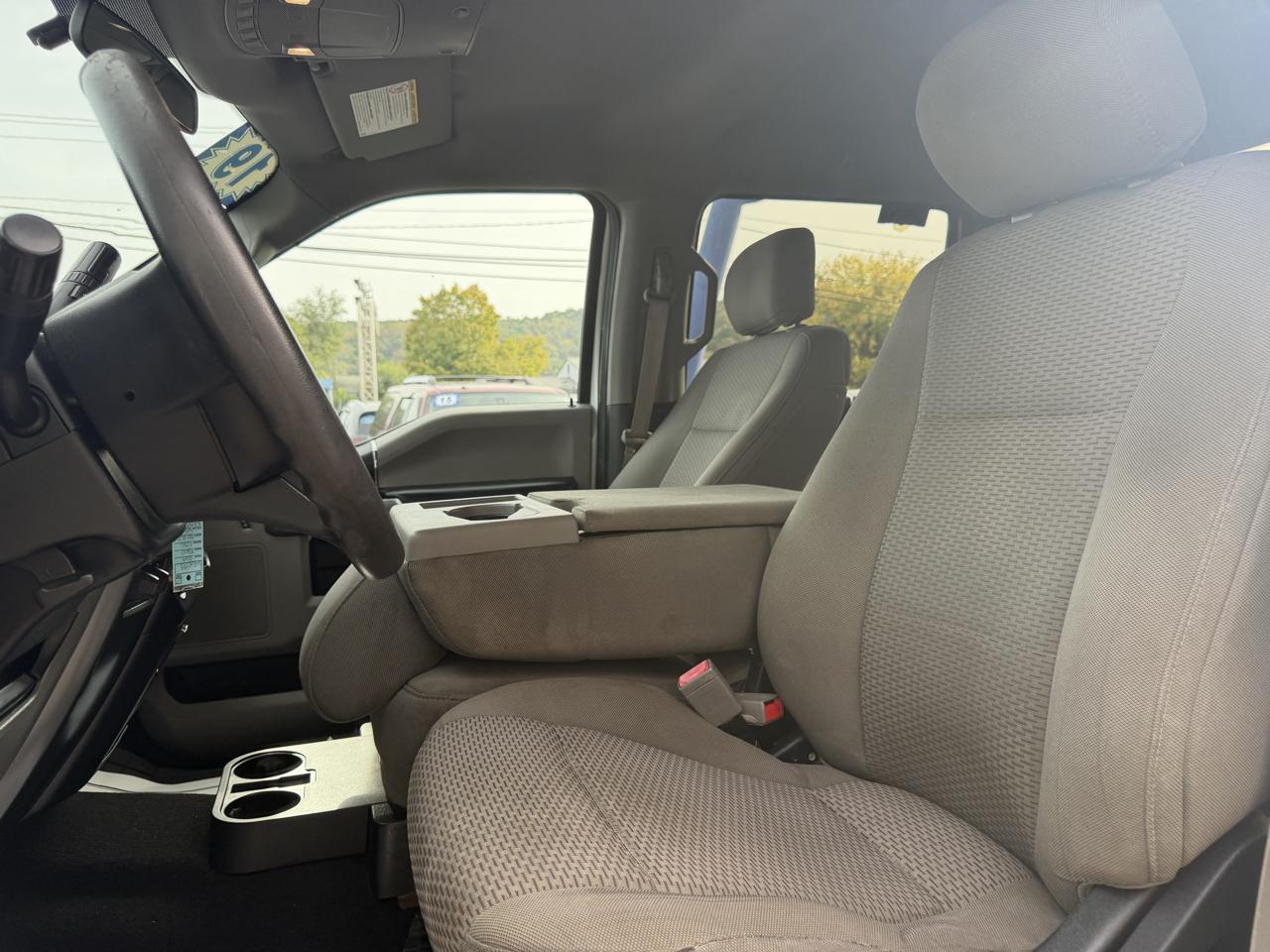 Ford F-250 SD XLT Crew Cab 4WD 2019