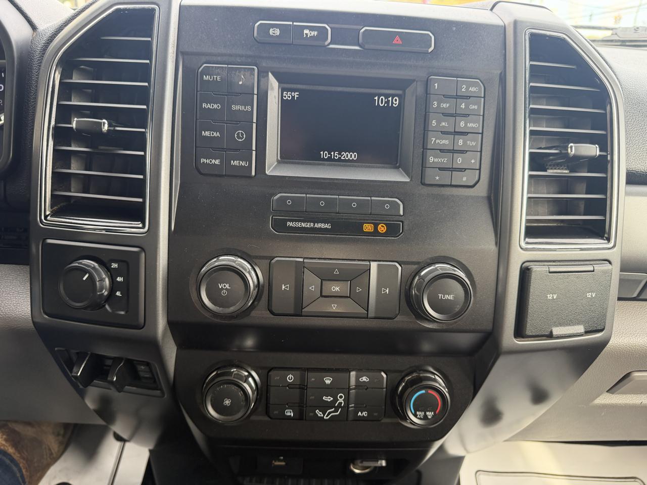 Ford F-250 SD XLT Crew Cab 4WD 2019