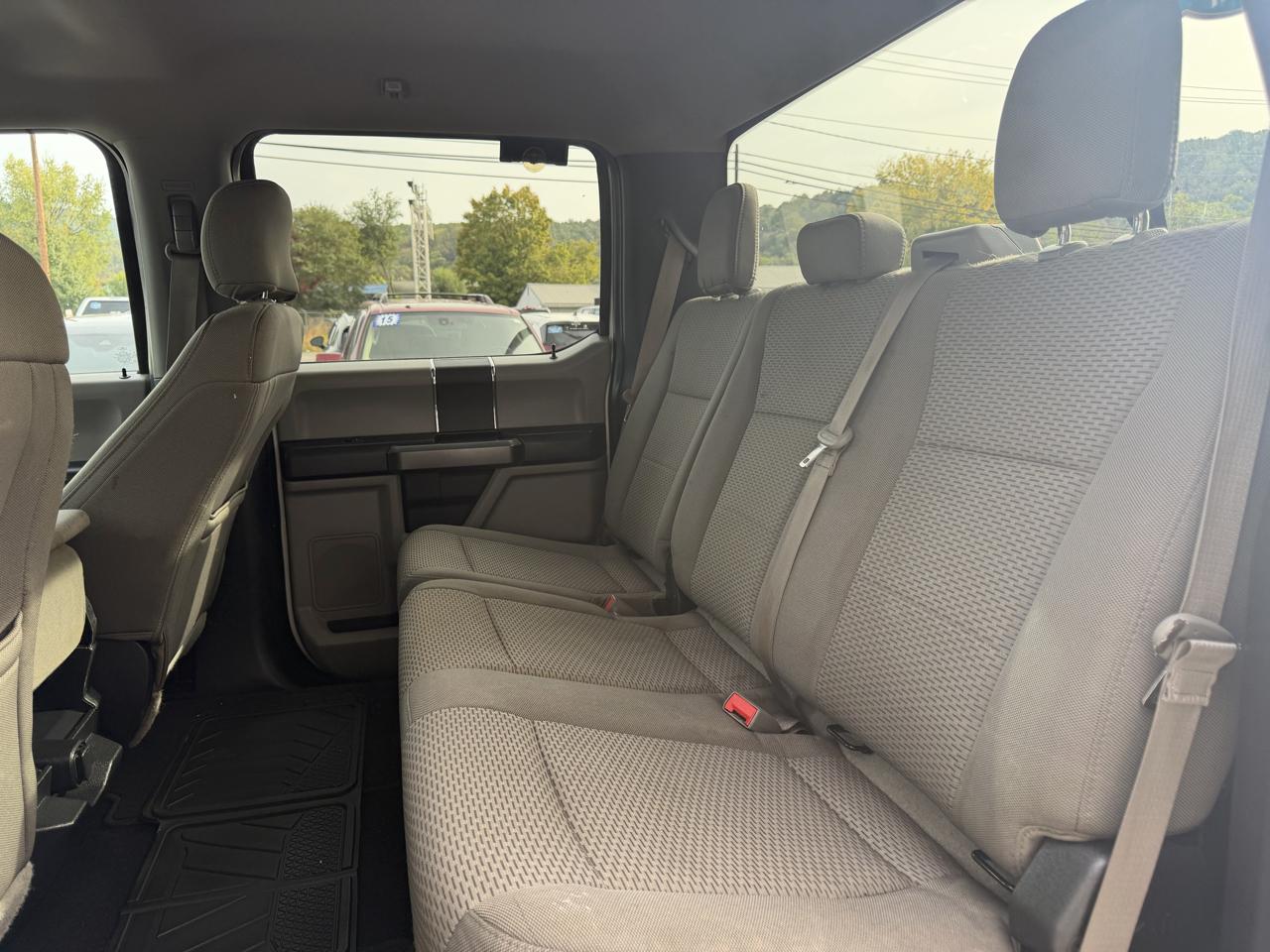 Ford F-250 SD XLT Crew Cab 4WD 2019